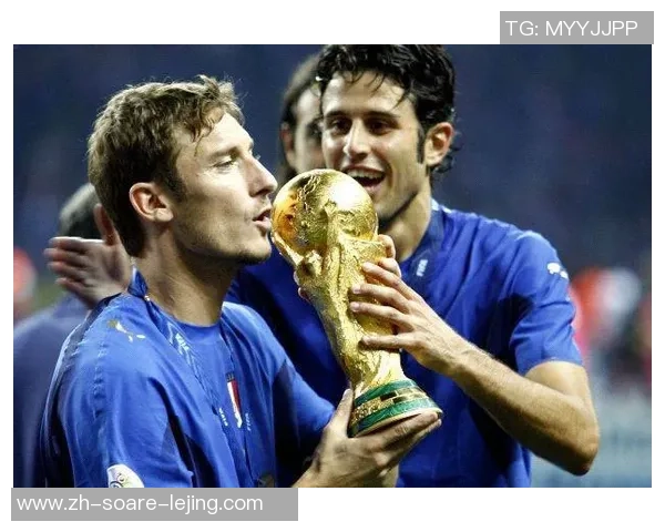 托蒂谈2004年欧洲杯自己吐口水：我很懊悔，我至今仍然感到惭愧